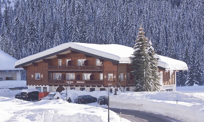 Mittelberg Condo | Landhaus Almrausch - apartment type 2 incl. Summer mountain railway ticket
