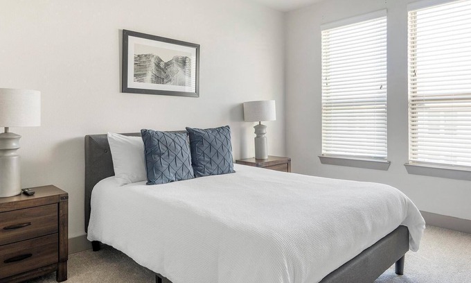 Manor Apartment | Landing | Amazing 1BD, Clubhouse, Pool