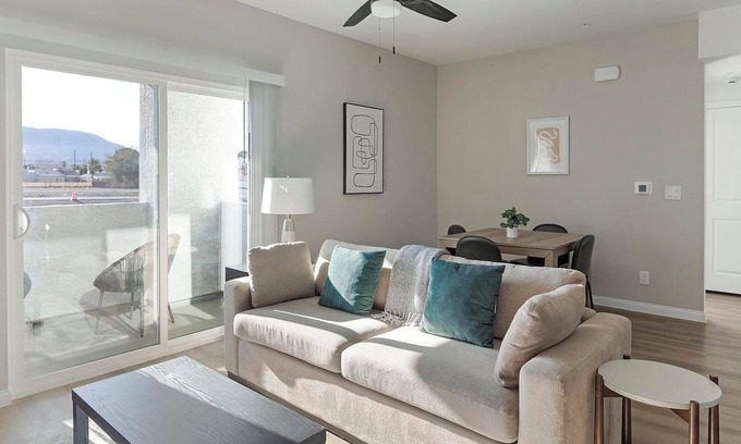 Townsite Apartment | Landing | Amazing 1BD, Rooftop Lounge, Pool