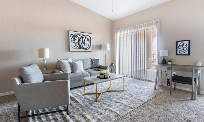 Fort Worth Apartment | Landing | Amazing 1BD, Gym, Pool