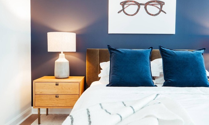 Candler Apartment | Landing | Amazing 2BD, Clubhouse, Pool