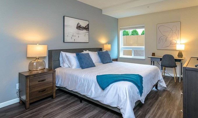 Old Ballard Apartment | Landing at Liam Apartments - 1 Bedroom in Adams