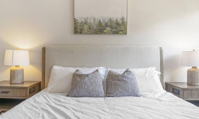 Leesburg Apartment | Landing at Windsor Leesburg Apartments - 2 Bedrooms in Downtown Leesburg