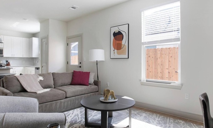 Tarrant County Apartment | Landing | Incredible 2BD, Clubhouse, Yoga Studio