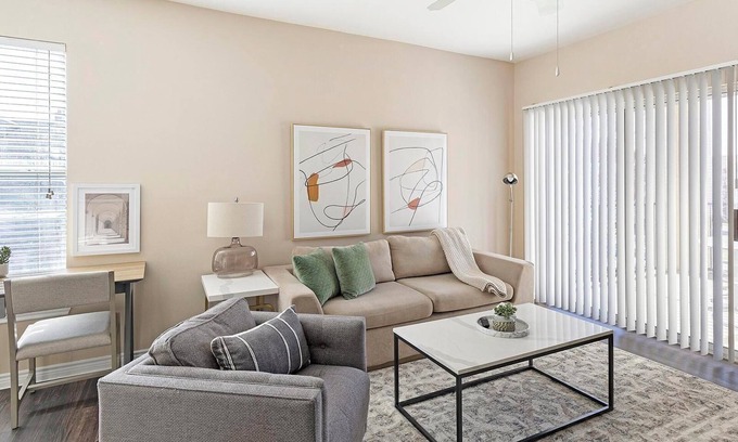 Fort Worth Apartment | Landing | Stylish 1BD, Pool, Rooftop Lounge