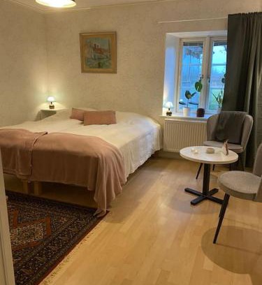Oster Apartment | Lantgård nära stad, fiske o golf