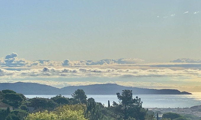 Cavalaire-sur-Mer House | "Large 3-room apartment with sea view