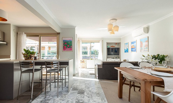 Saint-Laurent-du-Var Apartment | Large 3p for families - 300m from the sea - A/C