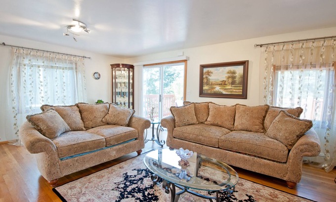 West Roxbury Apartment | Large 5-Bed Modern Family Retreat with Kitchen & Free Parking Near Boston!