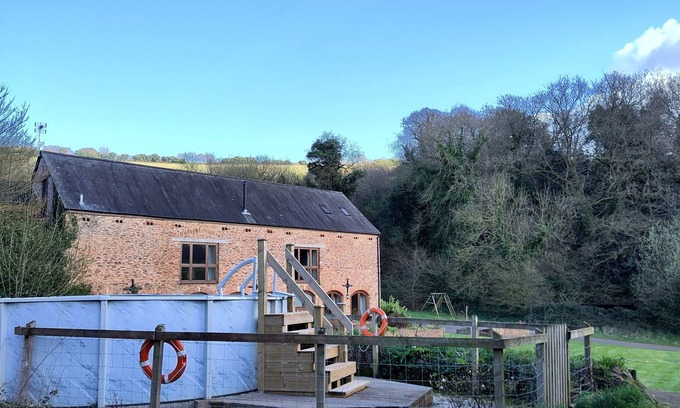 Roadwater House | Large 5 star barn conversion on Exmoor