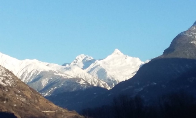 Visp House | Large apartment in the agricultural area of Visp