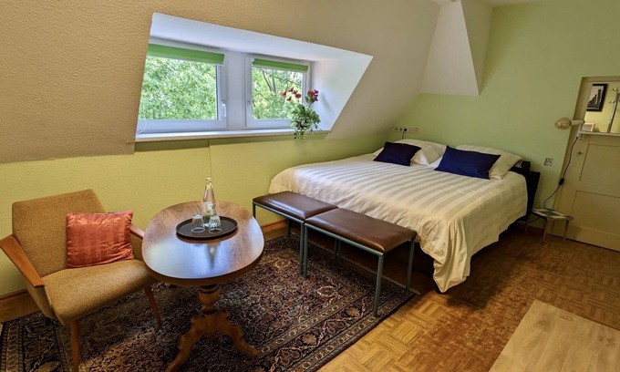 Cottbus Apartment | Large apartment with loggia and garden in Cottbus (directly at the hospital)