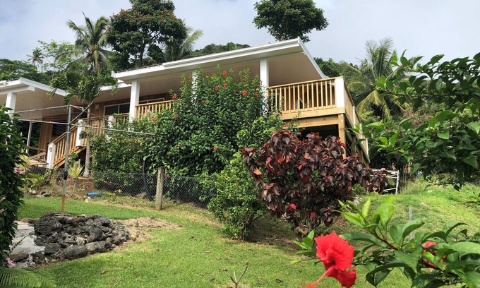 Nikao Tapere House | Large family home, tranquil hillside location with Pacific views