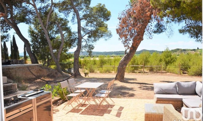 Lezignan-Corbieres House | Large Gîte 2 people