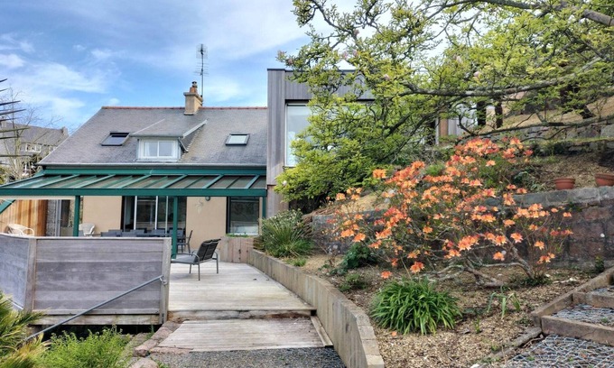 Trebeurden House | Large House Near Beach for 12