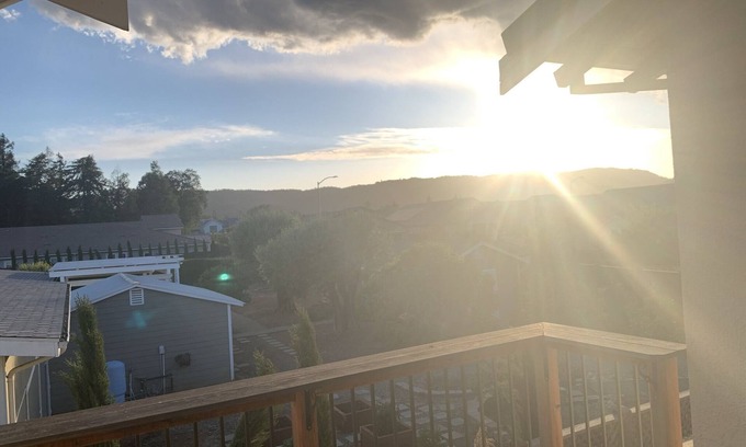 Napa House | Large Napa Valley luxury home, professional outdoor chef kitchen, pool and spa.