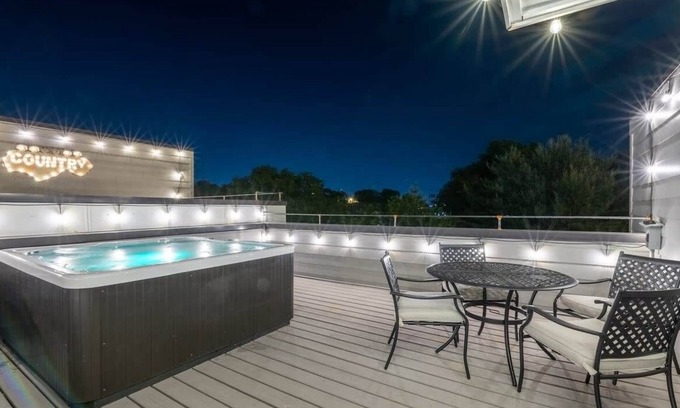 Berry Hill House | Large New Luxury Home! Skyline Views + HOT TUB!