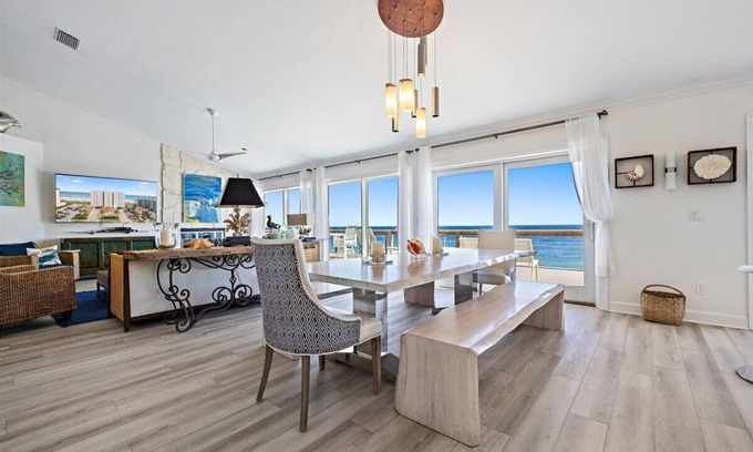 South Ponte Vedra Beach Villa | Large oceanfront home - OPEN FOR RENTALS! Book now!