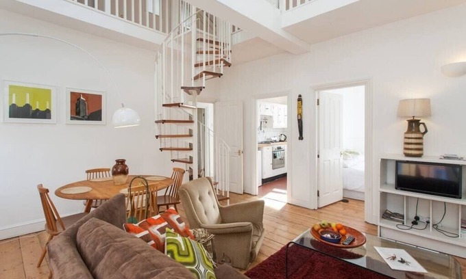 Weavers Condo | LARGE SHOREDITCH 2/DBL BED LOFT APT