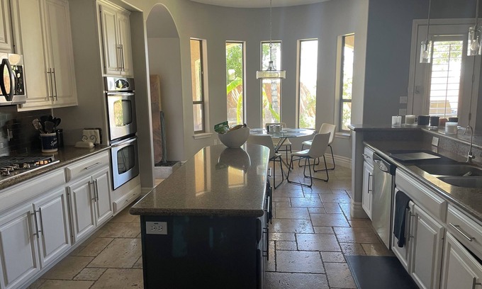 Mesa Apartment | Large Spacious Bedroom with attached Jack&Jill bathroom