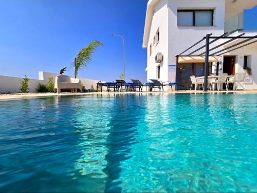Softades Villa | Larnaca Villa