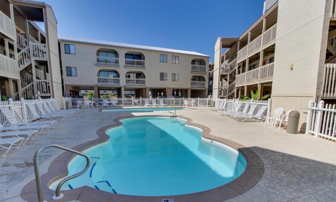 Gulf Shores Apartment | Las Palmas 218 - Grits and Grace