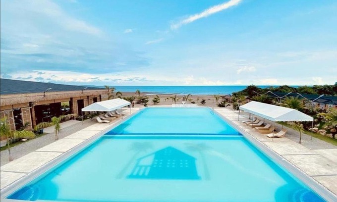 Mansalay Resort | LaSersita Casitas and Water Spa Beach Resort by Cocotel
