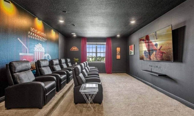 West Kissimmee Villa | Last Minute Disney Getaway! Villa with Private Pool & Hot Tub. Book Now! #120671