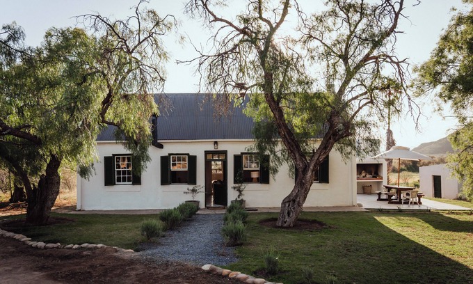 Route 62 Other | Late 1800s Renovated Cottage on a Working Ostrich Farm in the Klein Karoo