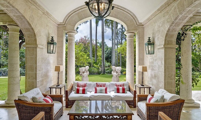 Sandy Lane Villa | Laughing Waters in Saint James by Personal Villas - Perfect Tropical Getaway