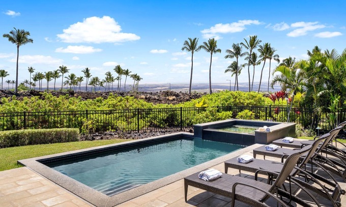 Kamuela Villa | Laule‘a #14 by Gather – Mauna Lani Villa w/Golf & Mountain Views & Private Pool