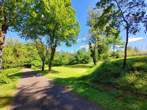 Roumagne House | Lavanda House Grand Gite Piscine