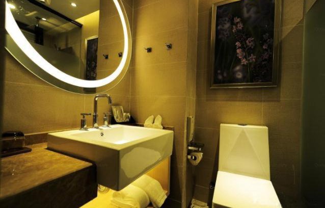 Guiyang Hotel | Lavande Hotel Guiyang Huaguoyuan Shopping Mall
