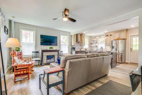 Green Lake House | Lavish House with Patio - 2 Blocks to Green Lake!