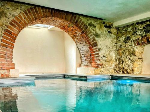 Montaldeo Villa | Lavish villa with spa, pool, Turkish bath