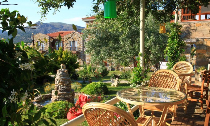 Gokceada Hotel | Laz Koyu Konukevi