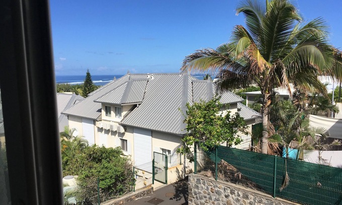 St Gilles-les-Bains Apartment | Le Bénitier - charming T2/3 of 65m²