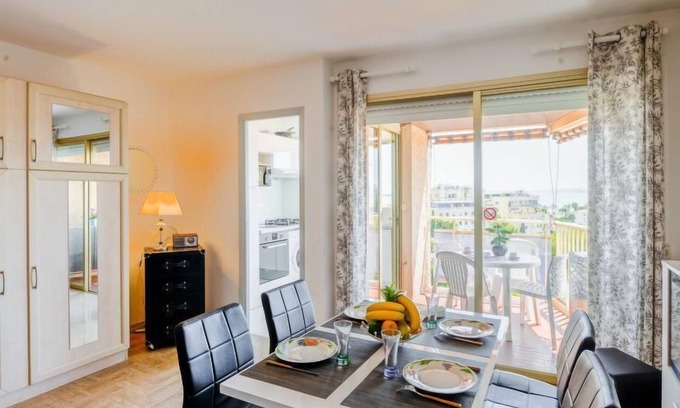 Cros-de-Cagnes Apartment | Le Baccara by Interhome