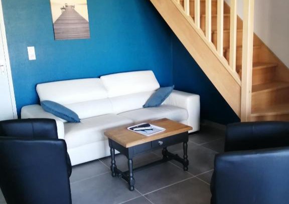 Bricqueville-sur-Mer House | LE BELLEVUE 47 gîte touristique 3 étoiles