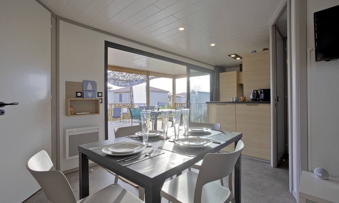 Saubrigues Cottage | Le Chalet Aquila - Welkeys