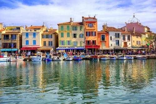 Cassis Villa | Le Clos De La Tour