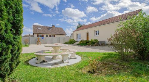 Chatres House | Le clos tranquille