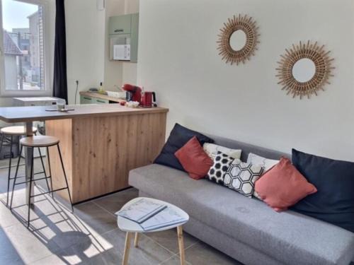Bourg-en-Bresse Apartment | Le Cocon B - private parking - quiet