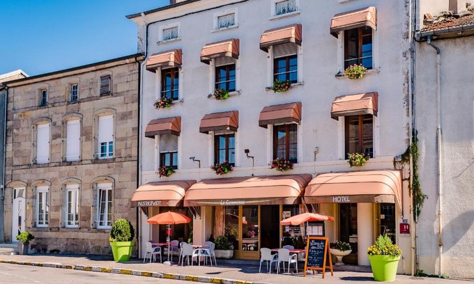 Dompaire Hotel | Le Commerce