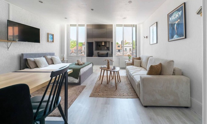 Thermal Apartment | Le Four Plaisance - 78 boulevard des Etats Unis - Vichy