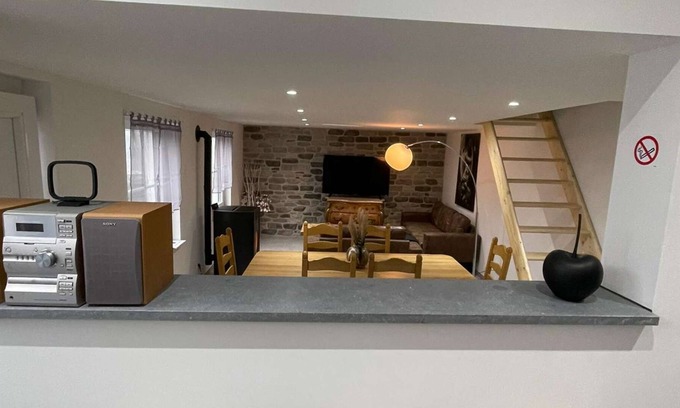 Vencimont House | Le gîte Ressource "Toit" - Vencimont