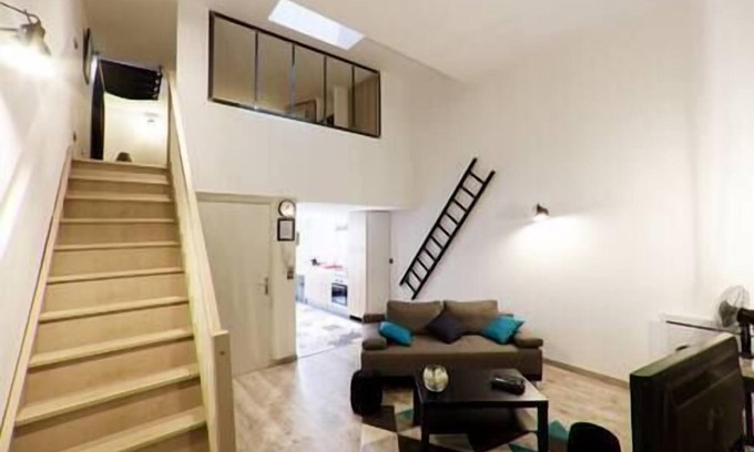 Lens Apartment | Le Grenier, Appartement de Charme, Centre de Lens