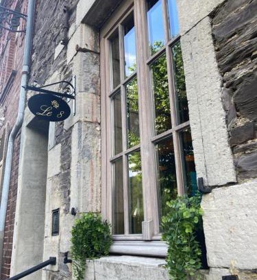 Fumay House | Le Huit