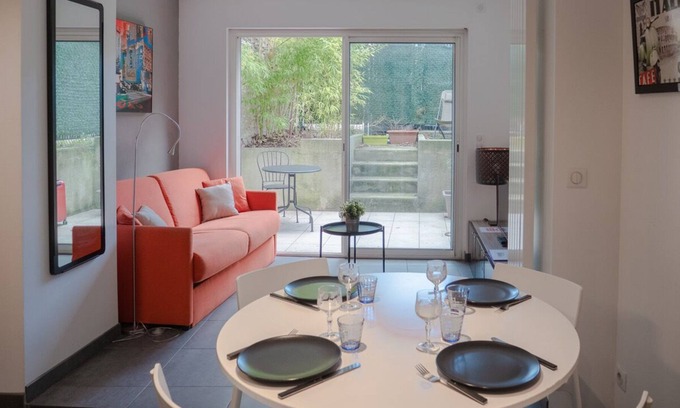 Aiguelongue Apartment | Le Jardinet - Avec Bureau en Centre Ville !