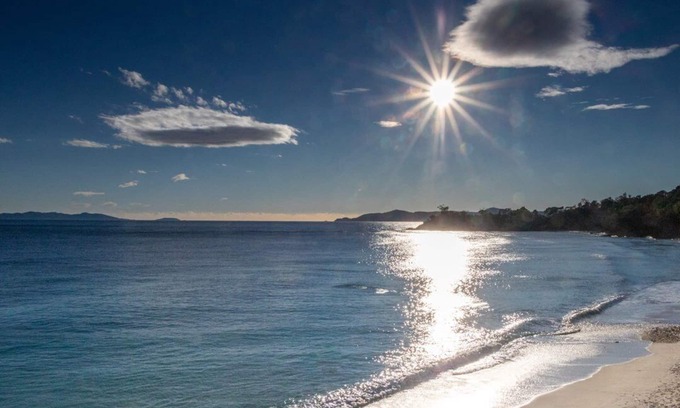 Cavaliere Beach Apartment | Le Lavandou, One-bedroom + mezzanine to rent for 6 people, beautiful seaview, steps from the.